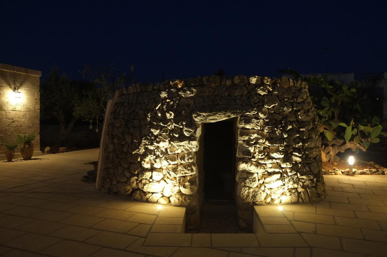 I Caseddhi Di Santo E Toto Torre Suda Exterior foto